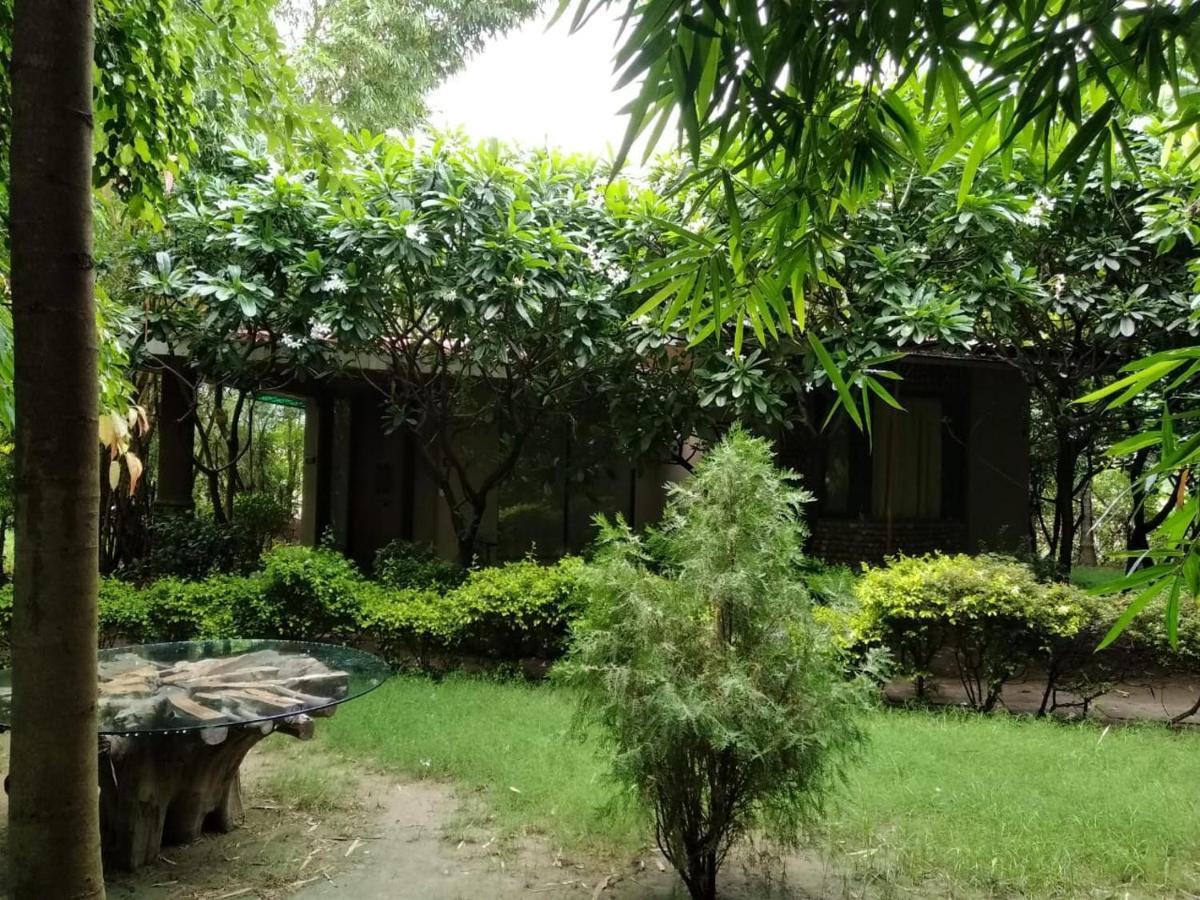 Hotel Corbett Tusker Trail Kashipur Esterno foto